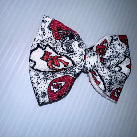 Baby Girl Kids Kansas City Chiefs White Red Hair Bow One Size Rusted Backing - Picture 6 of 8